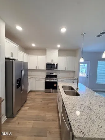 $1,995 | 222 Broomside Avenue, Raleigh, NC 27603