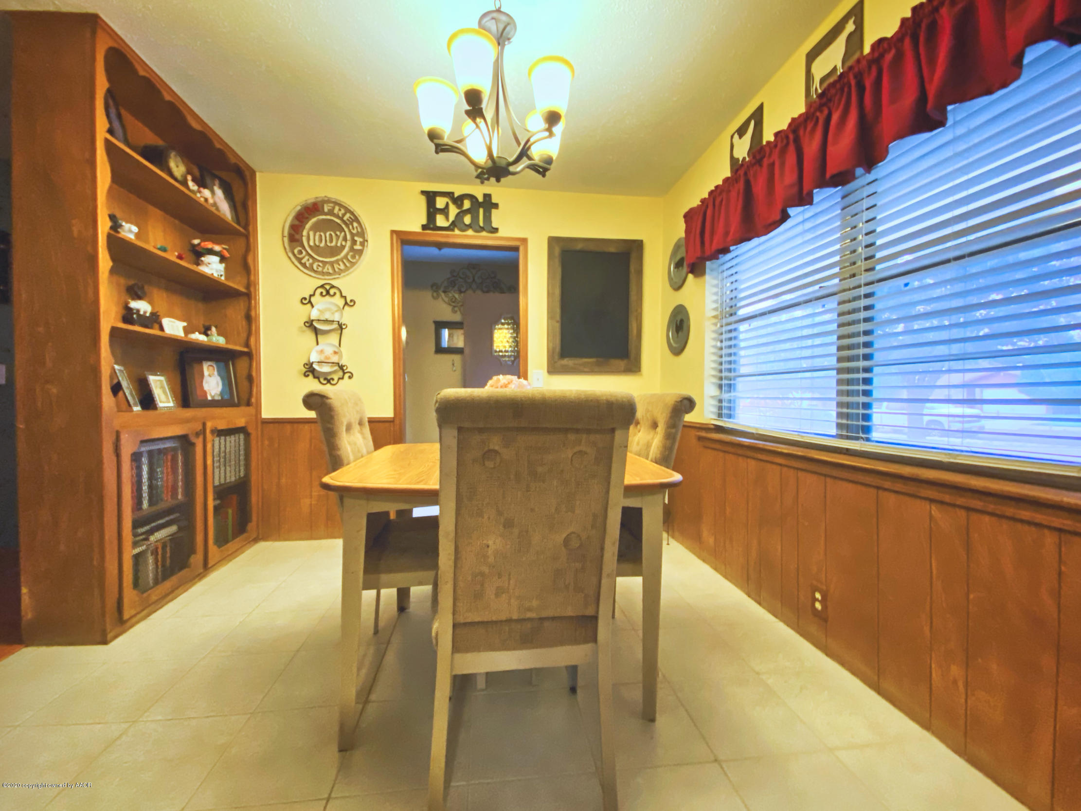 4212 Gary Lane Amarillo, TX 79110 - Photo 8 of 22 dining 1