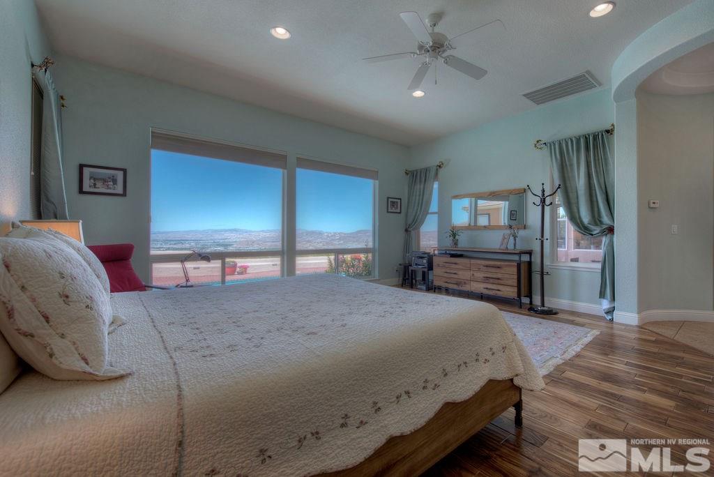 10184 Vía Verona Reno, NV 89511 - Photo 14 of 39 Photo 14