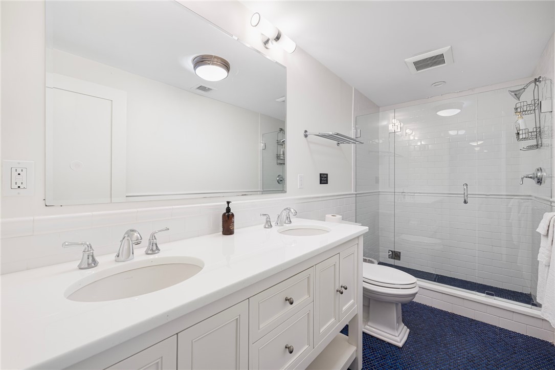 21 Ocean Heights Road Newport, RI 02840 - Photo 28 of 41