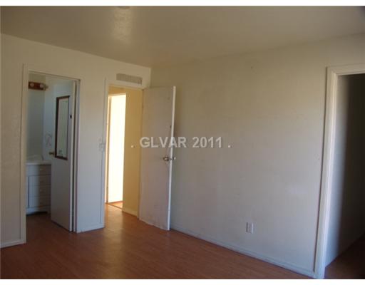 300 West Blosser Ranch Road Pahrump, NV 89060 - Photo 9 of 17 Master Bedroom.