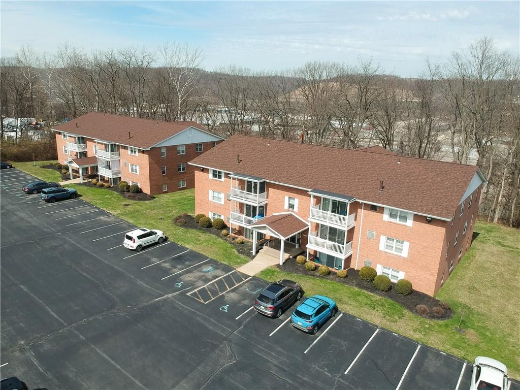 220 Coraopolis Road, Unit 10 Coraopolis, PA 15108 - Photo 2 of 42