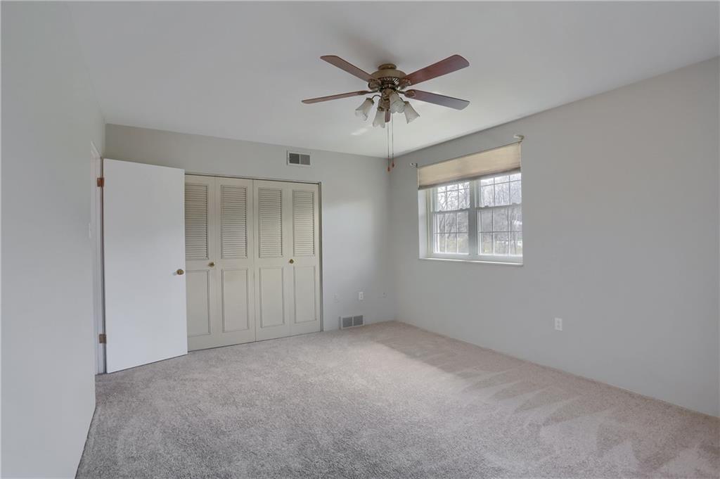 220 Coraopolis Road, Unit 10 Coraopolis, PA 15108 - Photo 24 of 42