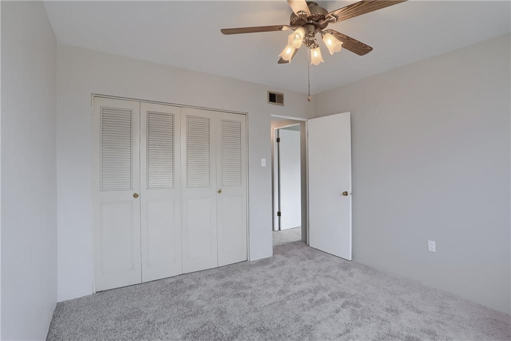 220 Coraopolis Road, Unit 10 Coraopolis, PA 15108 - Photo 29 of 42