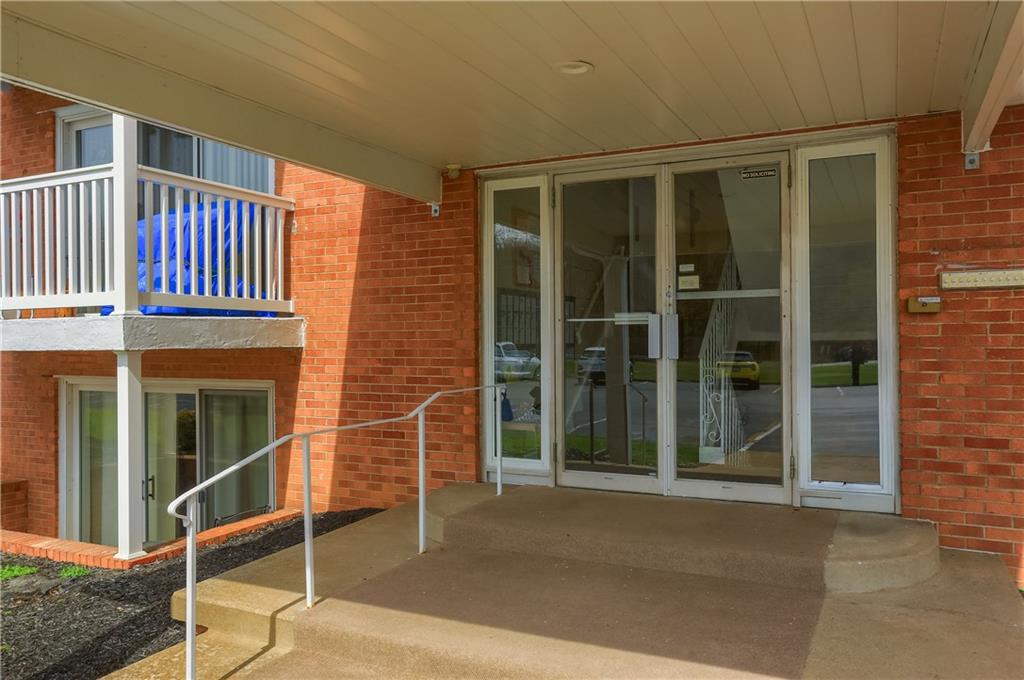 220 Coraopolis Road, Unit 10 Coraopolis, PA 15108 - Photo 34 of 42