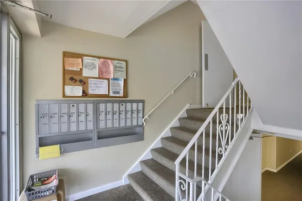 $120,000 | 220 Coraopolis Road, Unit 10, Coraopolis, PA 15108