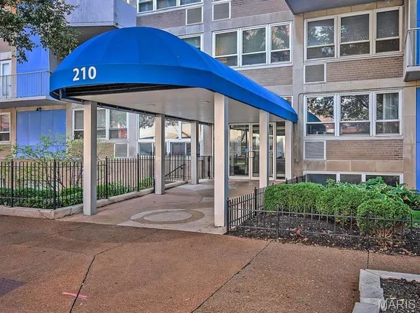$60,000 | 210 North 17th Street, Unit 706, St. Louis, MO 63103