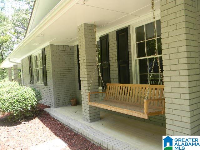100 Lee Lane Alabaster, AL 35007 - Photo 3 of 48