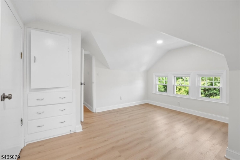 20 Undercliff Road Millburn, NJ 07041 - Photo 24 of 32 Gallery Image 24