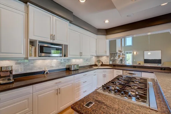 $1,295,000 | 5596 Surrey Lane, Waunakee, WI 53597