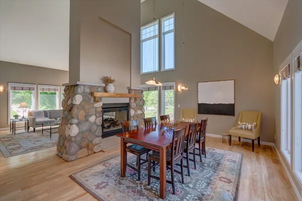 $1,295,000 | 5596 Surrey Lane, Waunakee, WI 53597