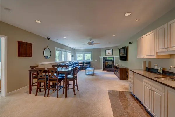 $1,295,000 | 5596 Surrey Lane, Waunakee, WI 53597