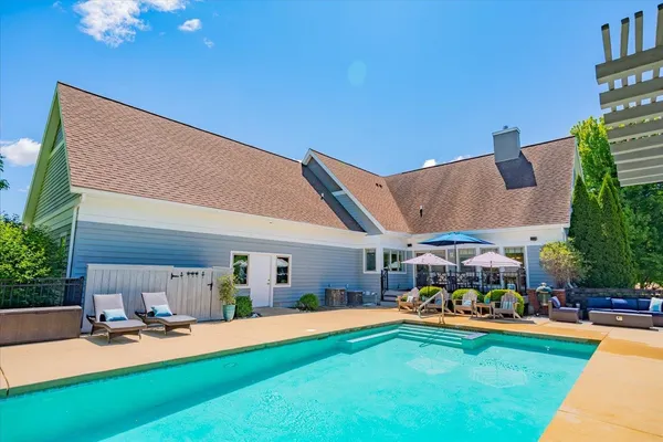 $1,295,000 | 5596 Surrey Lane, Waunakee, WI 53597