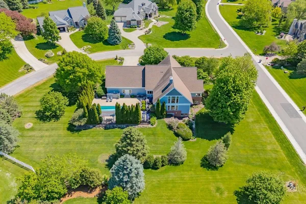$1,295,000 | 5596 Surrey Lane, Waunakee, WI 53597