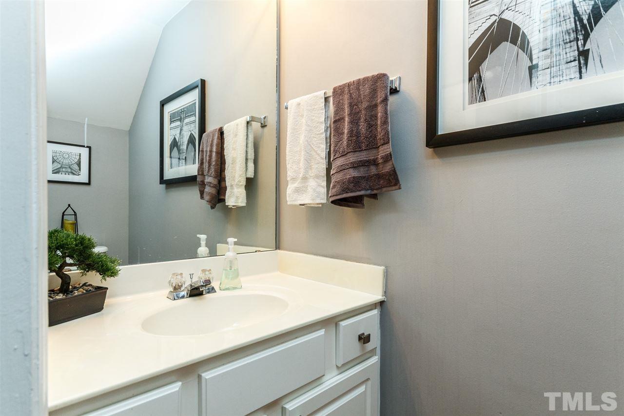 5526 Red Robin Road Raleigh, NC 27613 - Photo 20 of 22