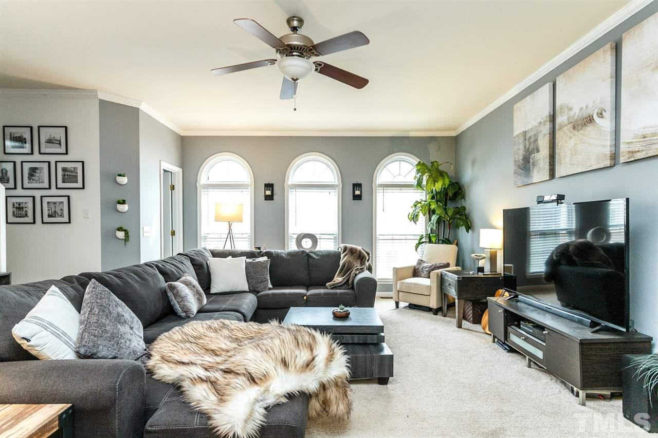 5526 Red Robin Road Raleigh, NC 27613 - Photo 3 of 22