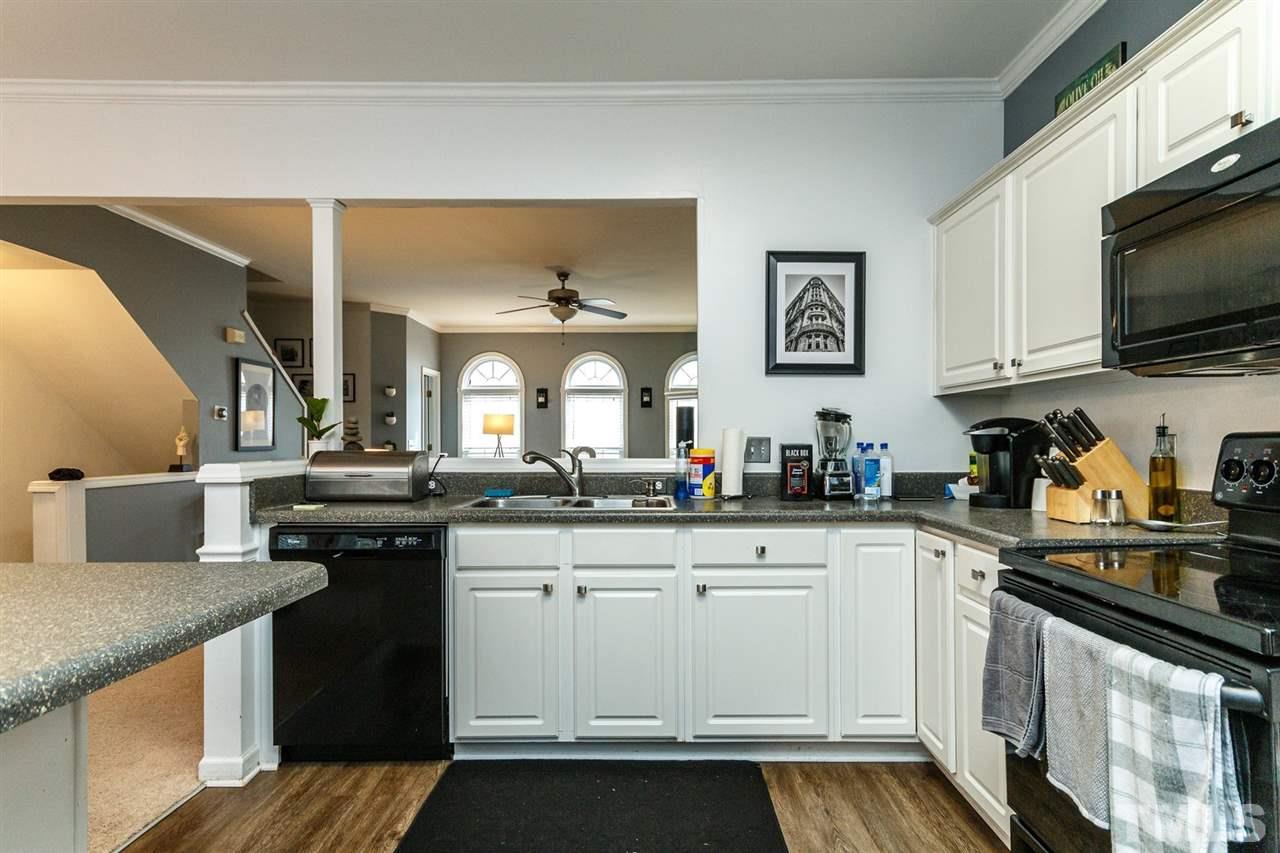 5526 Red Robin Road Raleigh, NC 27613 - Photo 10 of 22
