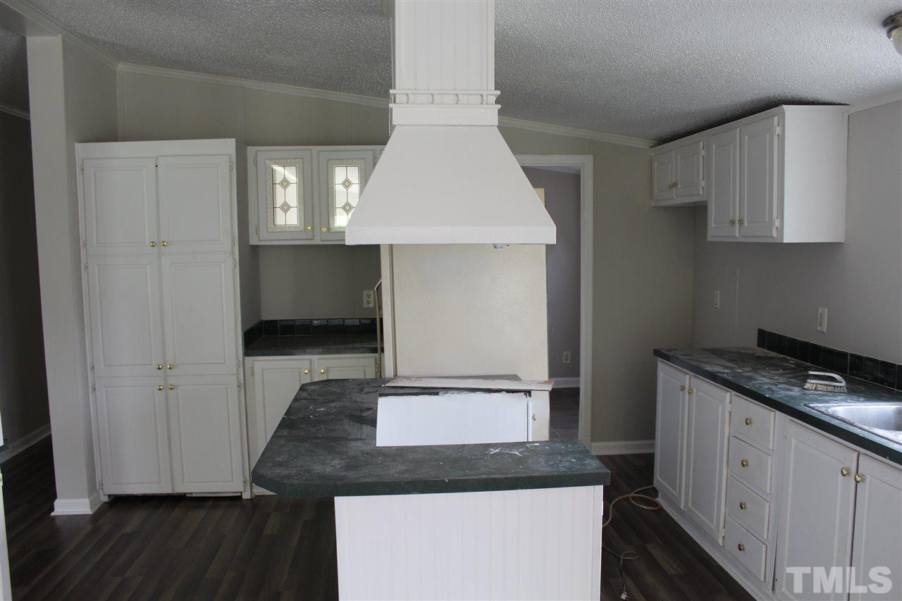 2308 Benson Hardee Road Benson, NC 27504 - Photo 3 of 5 Gallery Image 3