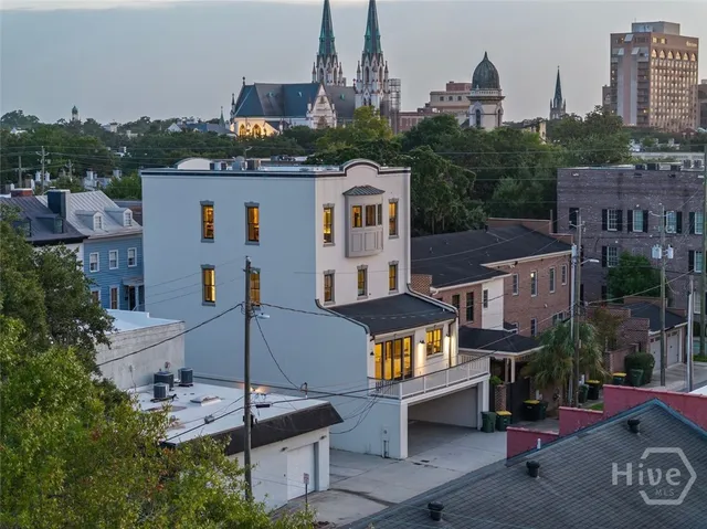 $2,250,000 | 510 East Mc Donough Street, Savannah, GA 31401