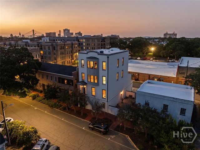 $2,250,000 | 510 East Mc Donough Street, Savannah, GA 31401