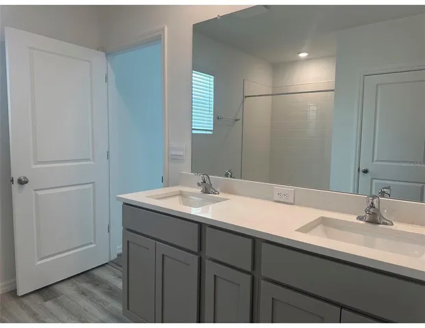 $2,800 | 10588 Farm Hl Avenue, Land O Lakes, FL 34638