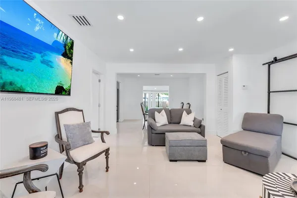 $7,500 | 231 Northeast 45th Street, Unit 231, Miami, FL 33137