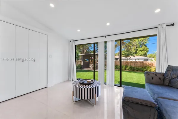 $7,500 | 231 Northeast 45th Street, Unit 231, Miami, FL 33137