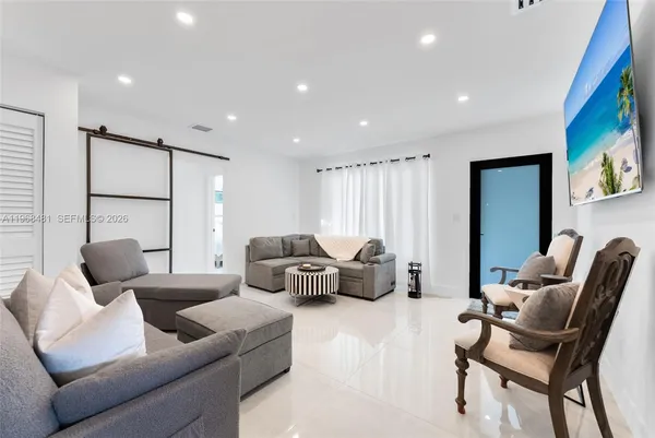 $7,500 | 231 Northeast 45th Street, Unit 231, Miami, FL 33137