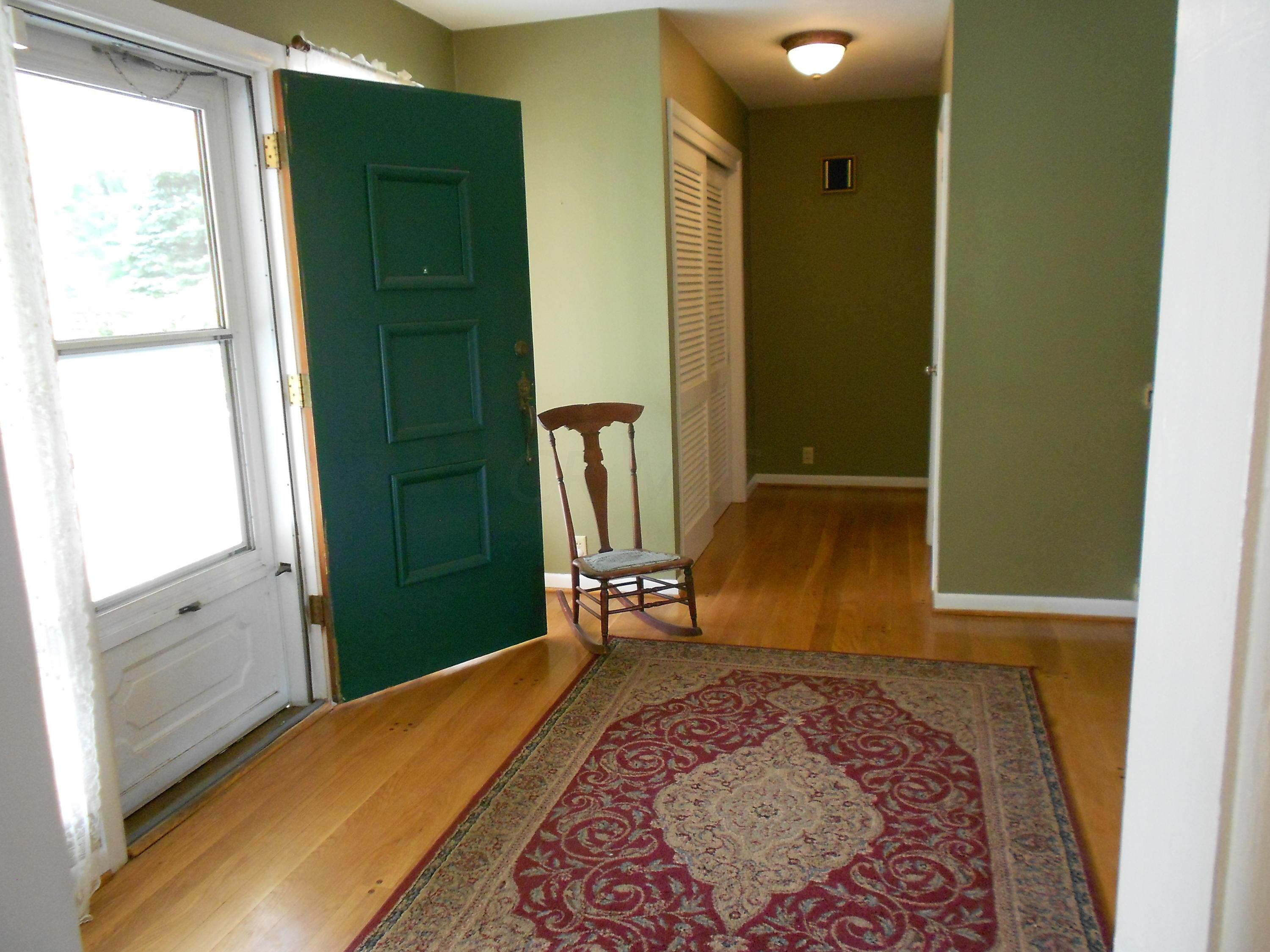 800 Crawford Road Newark, OH 43055 - Photo 12 of 40 Gallery Image 12