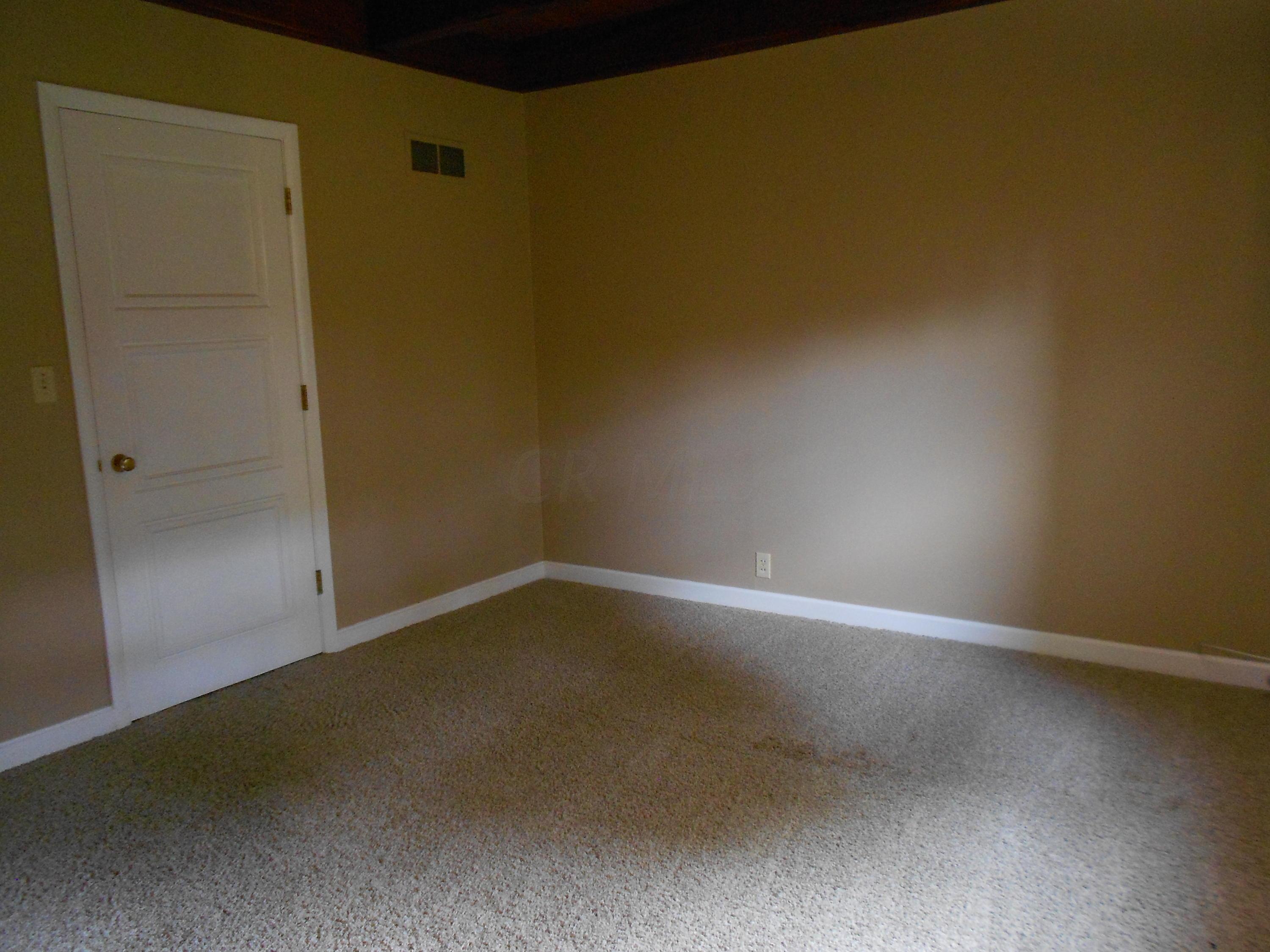 800 Crawford Road Newark, OH 43055 - Photo 17 of 40 Gallery Image 17