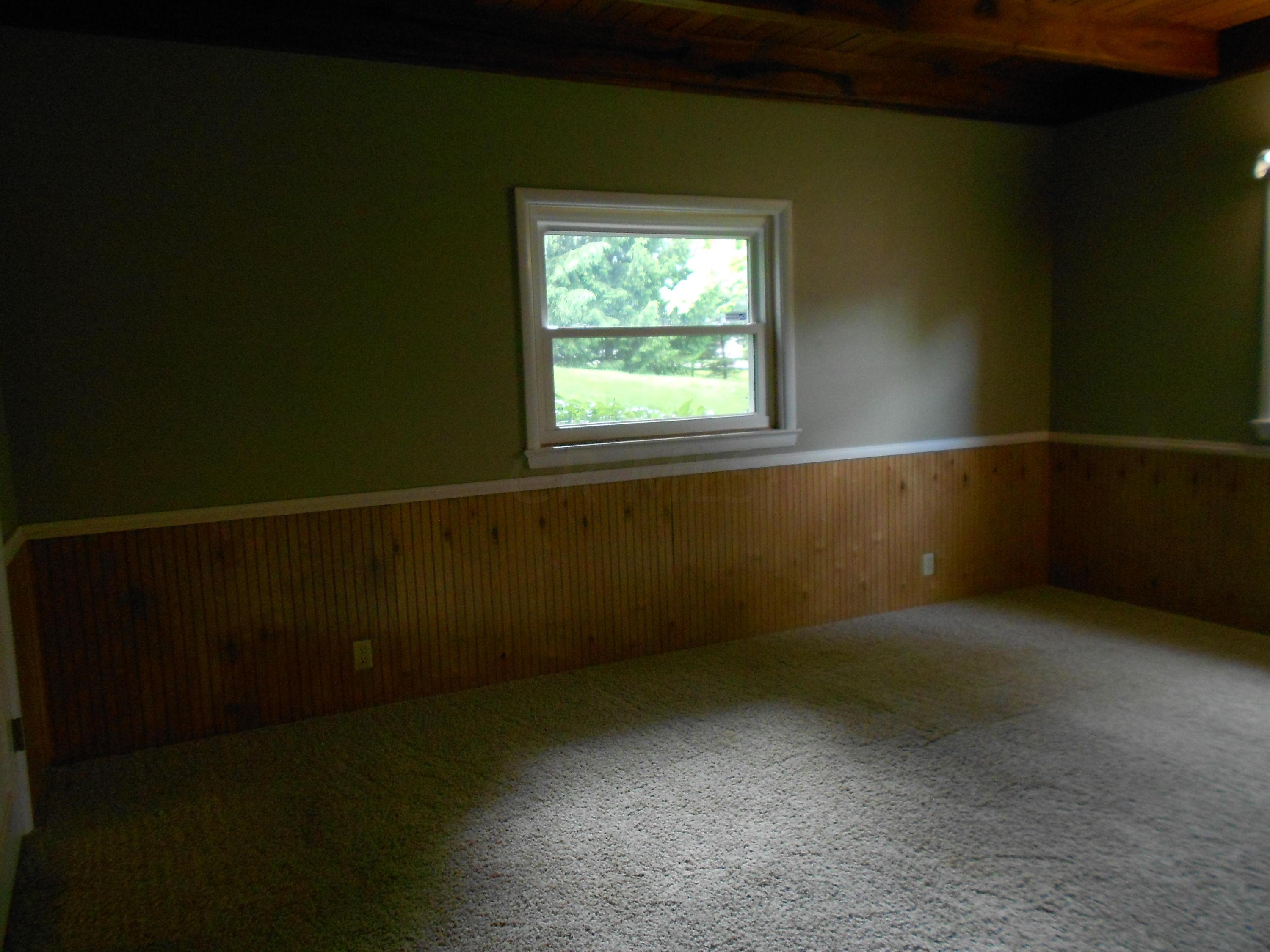 800 Crawford Road Newark, OH 43055 - Photo 18 of 40 Gallery Image 18