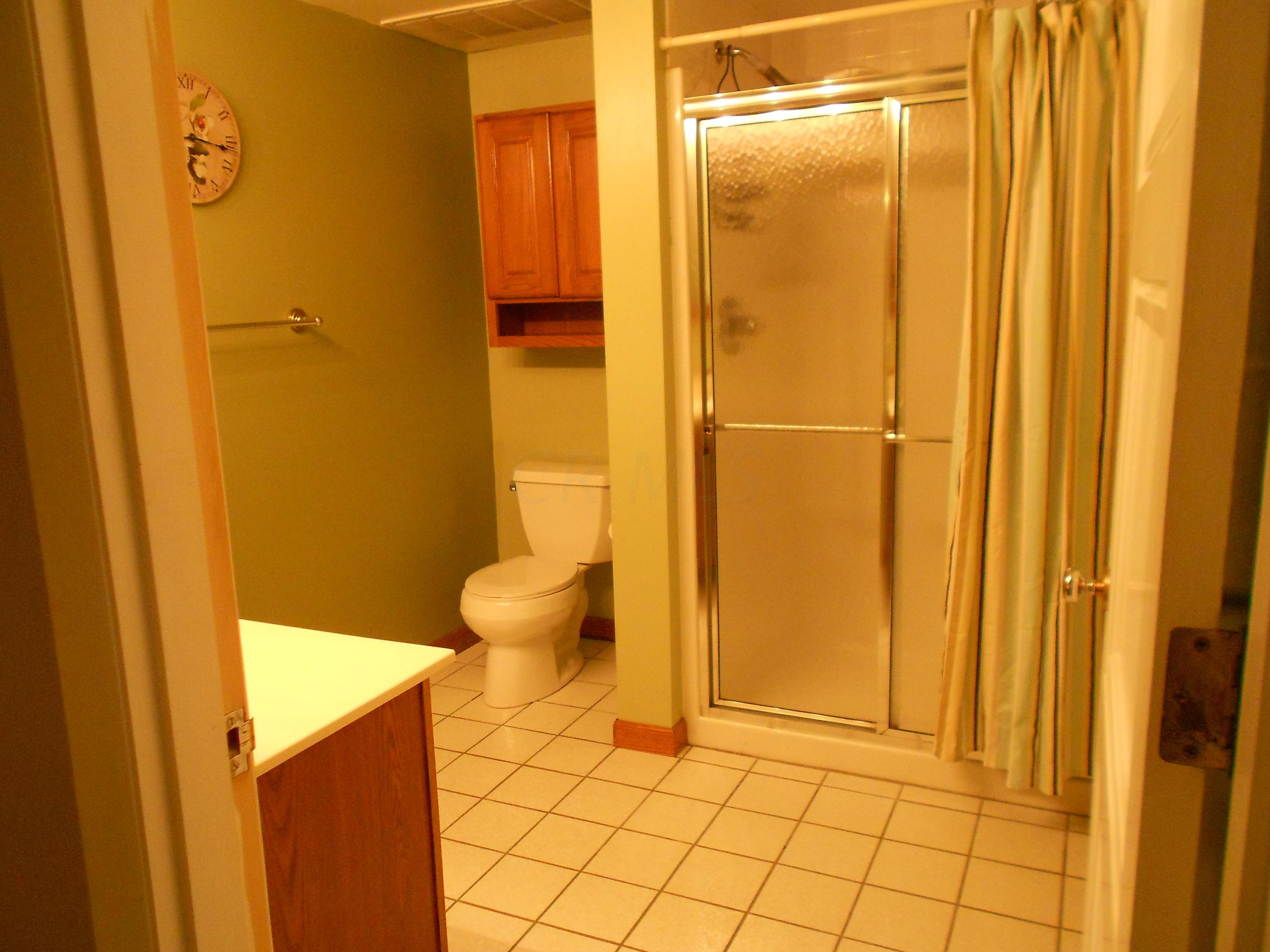 800 Crawford Road Newark, OH 43055 - Photo 19 of 40 Gallery Image 19