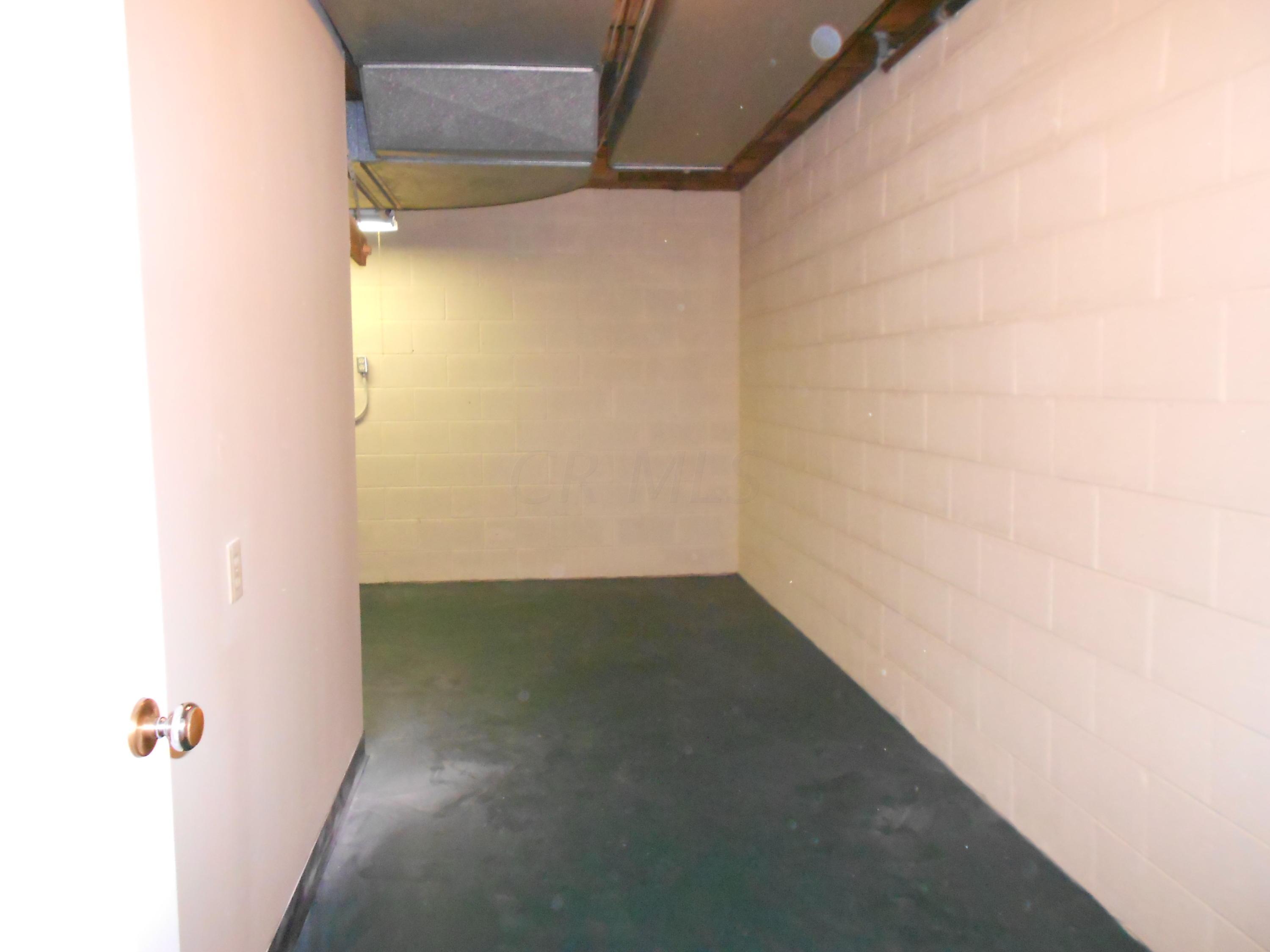 800 Crawford Road Newark, OH 43055 - Photo 25 of 40 Gallery Image 25