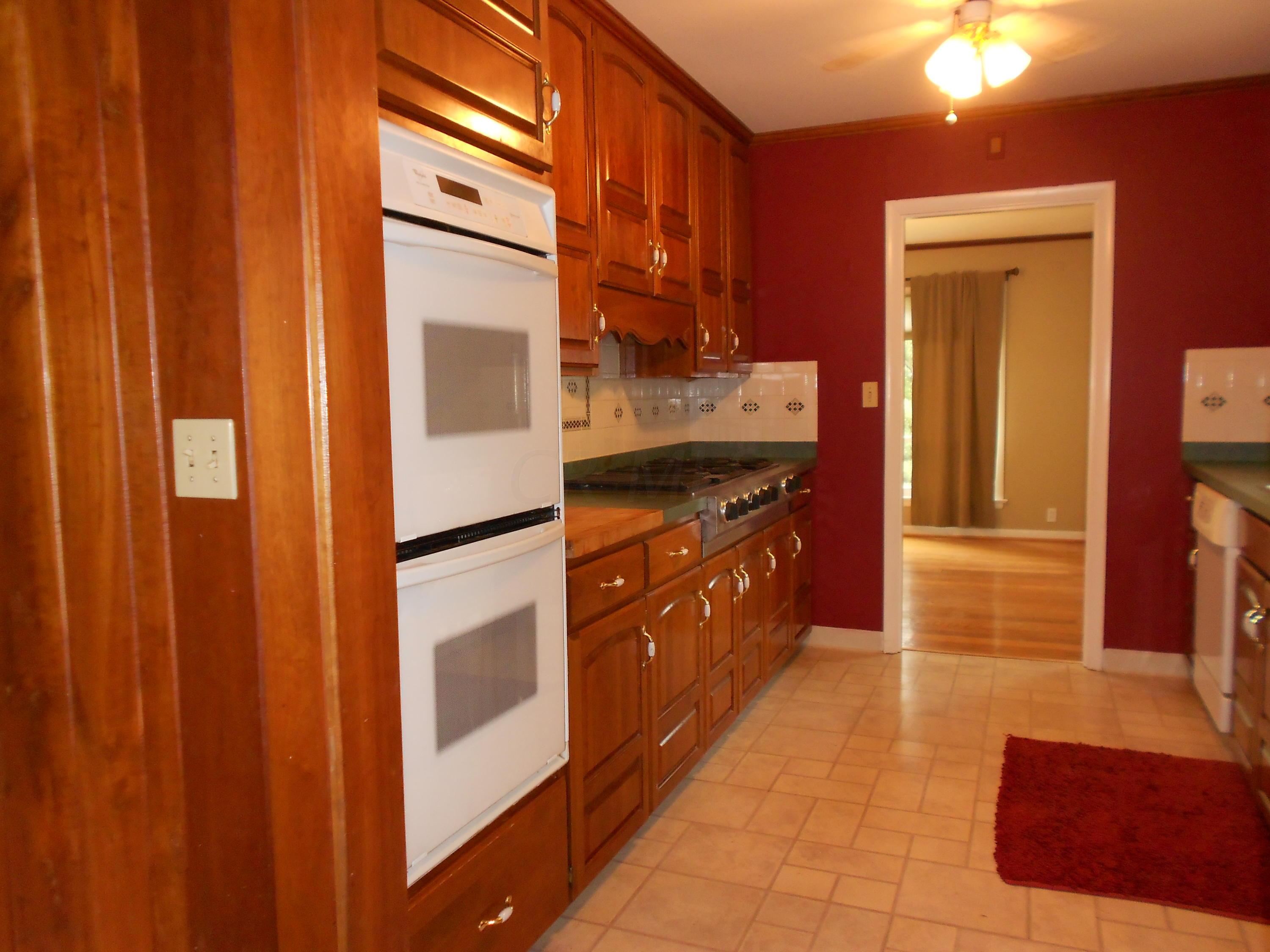 800 Crawford Road Newark, OH 43055 - Photo 10 of 40 Gallery Image 10