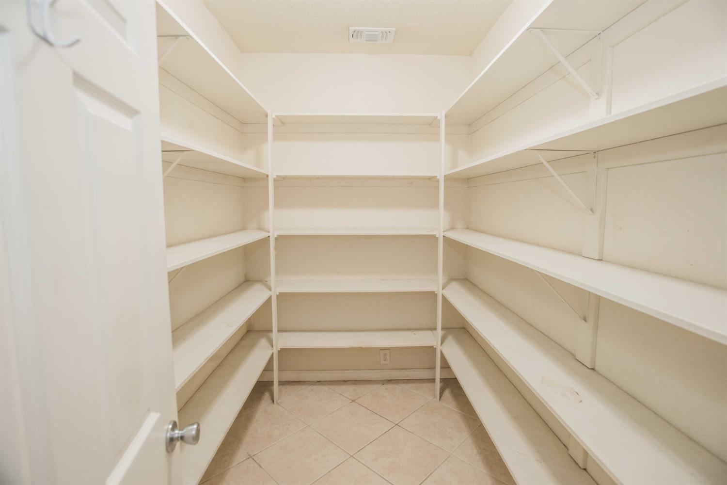 9695 Kent Street Elk Grove, CA 95624 - Photo 23 of 74