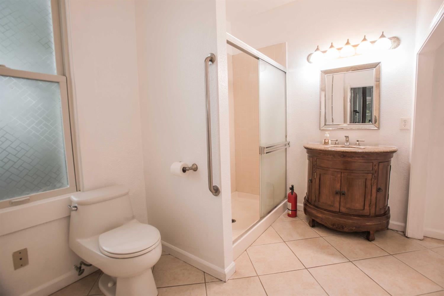 9695 Kent Street Elk Grove, CA 95624 - Photo 26 of 74