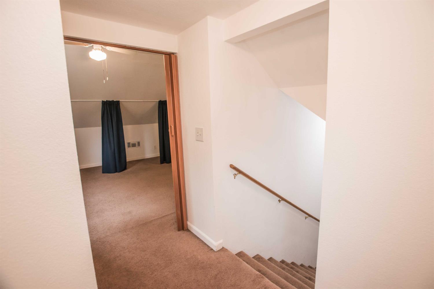 9695 Kent Street Elk Grove, CA 95624 - Photo 37 of 74