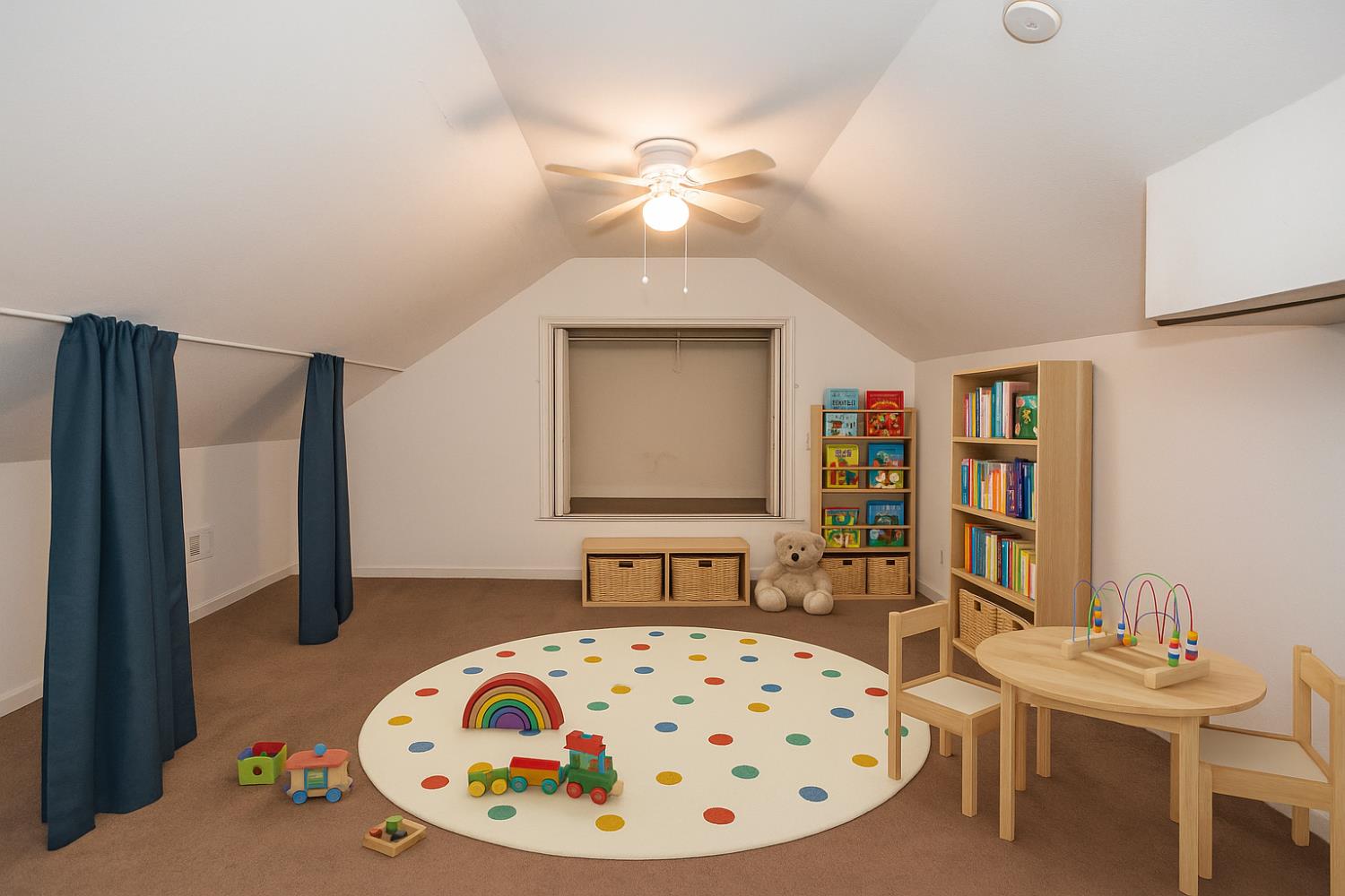 9695 Kent Street Elk Grove, CA 95624 - Photo 39 of 74 This image has been virtually staged using AI for visualization purposes