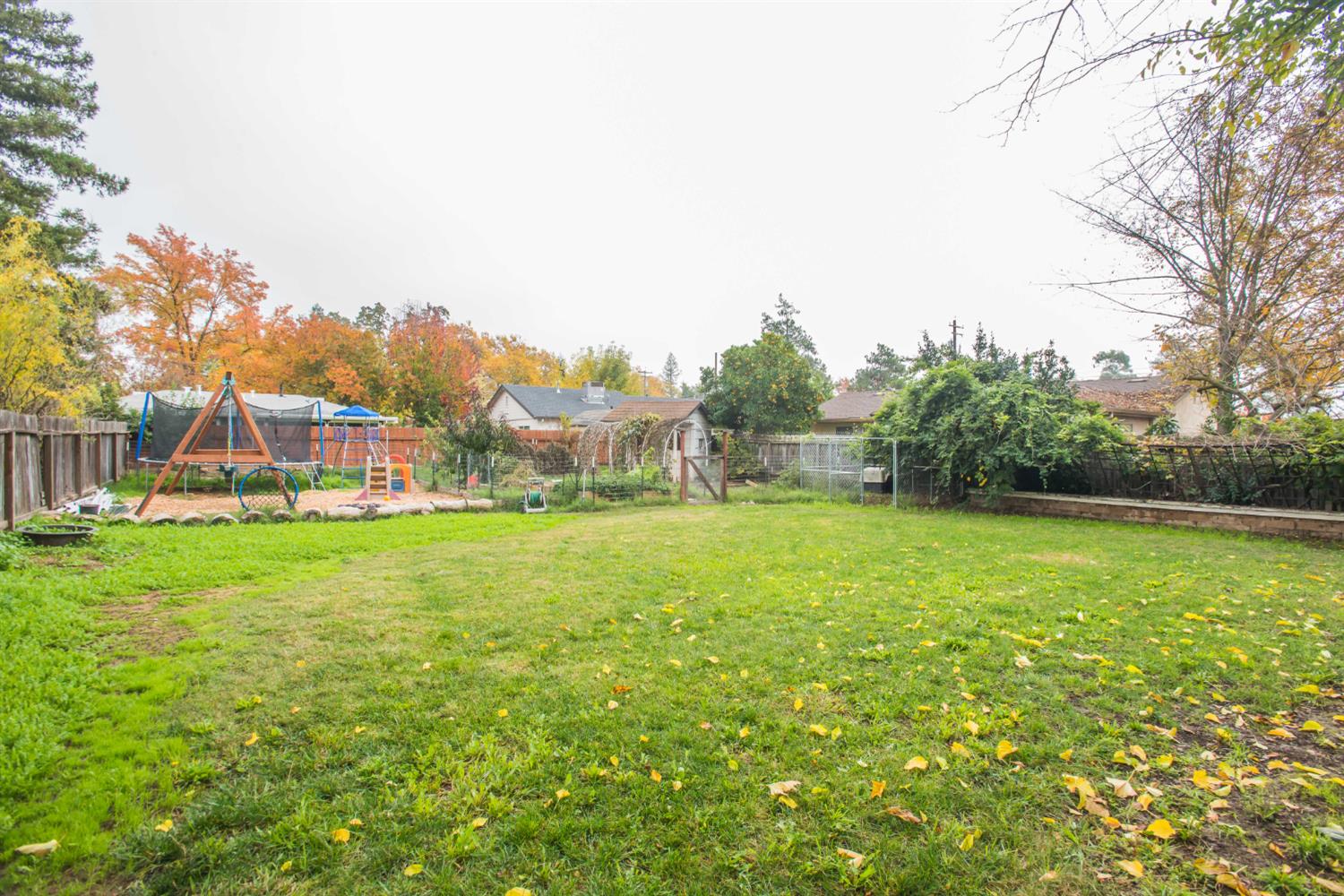 9695 Kent Street Elk Grove, CA 95624 - Photo 61 of 74