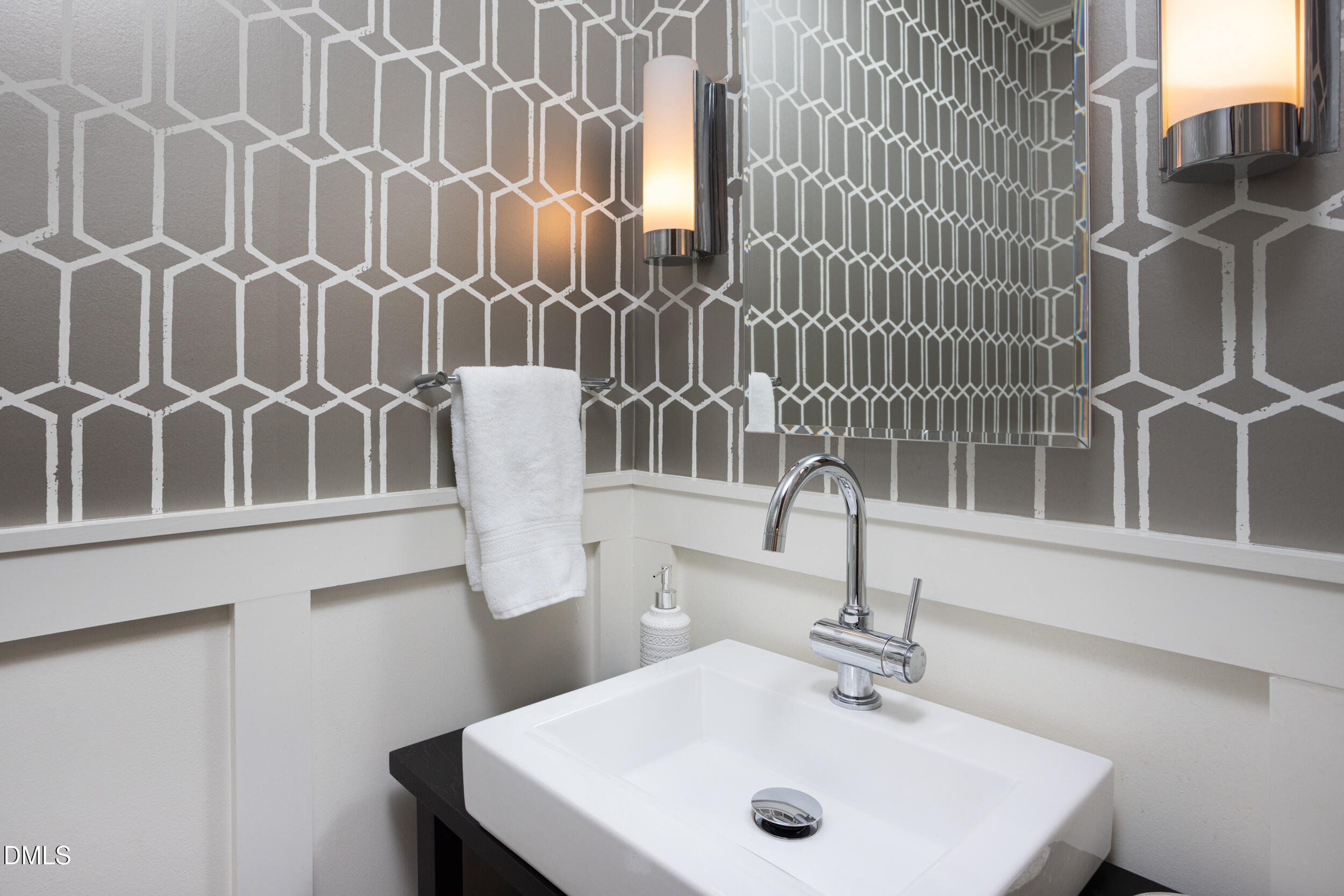 3514 Rugby Road Durham, NC 27707 - Photo 17 of 69