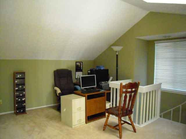 80 Lookout Ridge Drive, Unit 58 Columbus, IN 47201 - Photo 8 of 11 Gallery Image 8