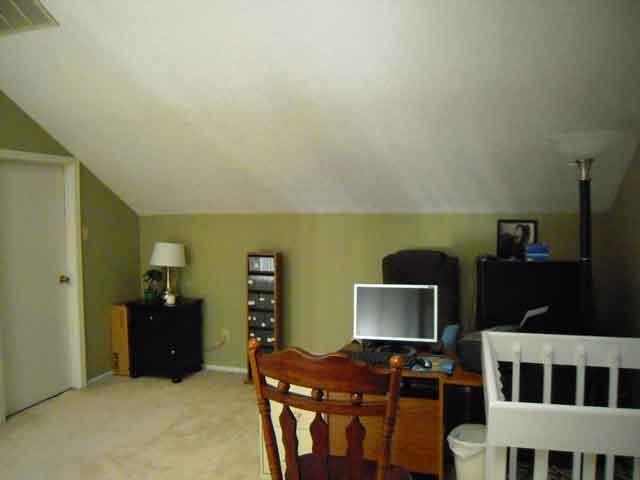 80 Lookout Ridge Drive, Unit 58 Columbus, IN 47201 - Photo 9 of 11 Gallery Image 9