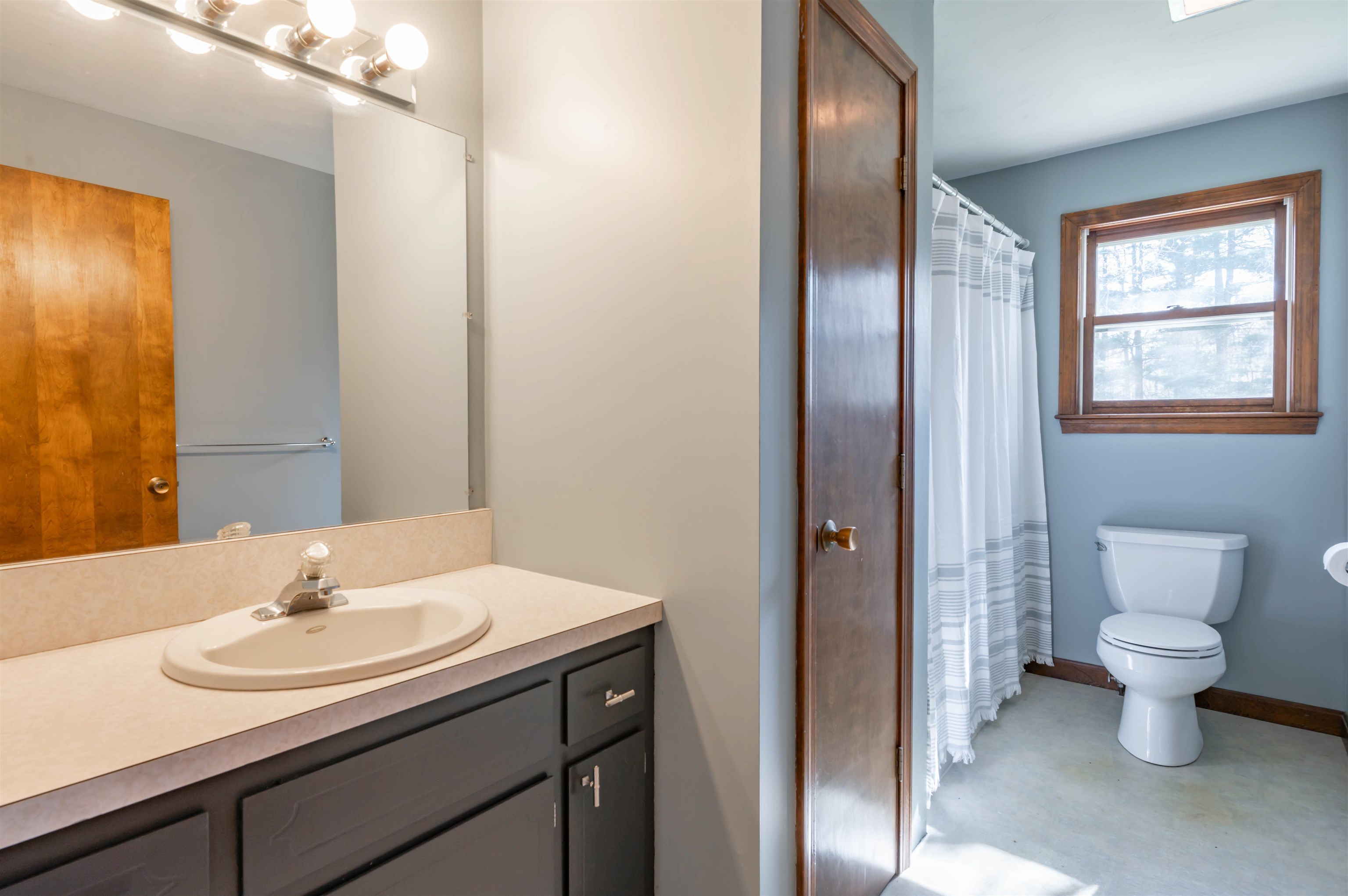 422 Main Dunstable Road Nashua, NH 03062 - Photo 12 of 39