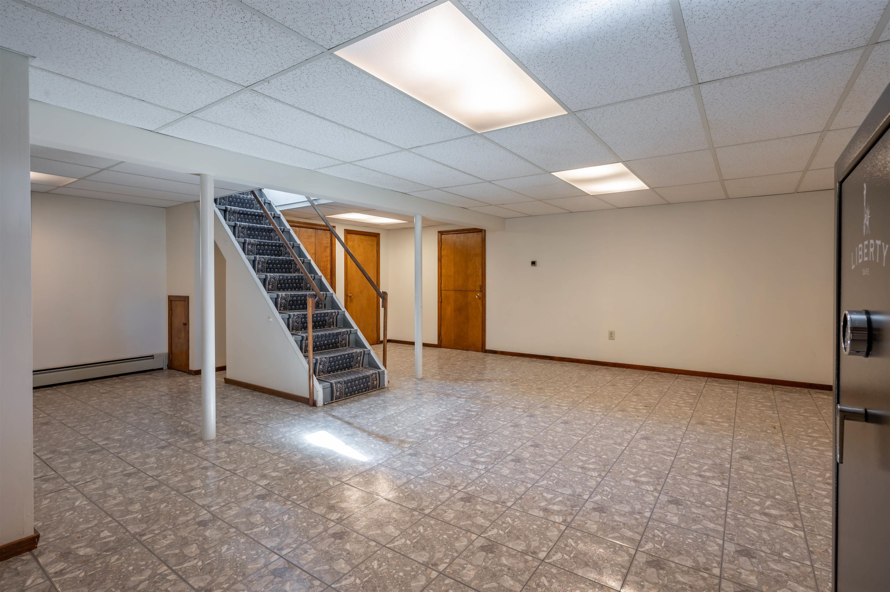 422 Main Dunstable Road Nashua, NH 03062 - Photo 29 of 39