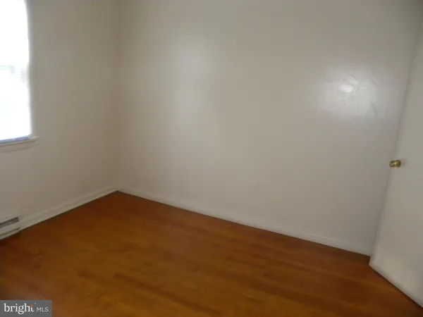 $1,175 | 8 Mosby Court, Unit 1, Round Hill, VA 20141