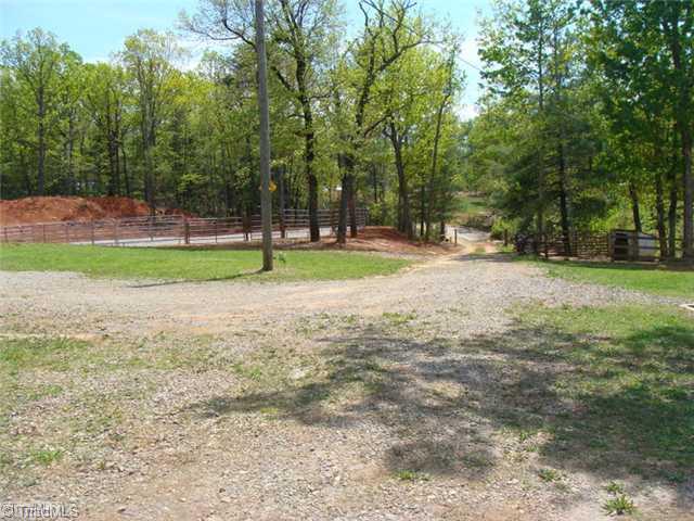 240 Spring Valley Road Stuart, VA 24171 - Photo 11 of 16 View.