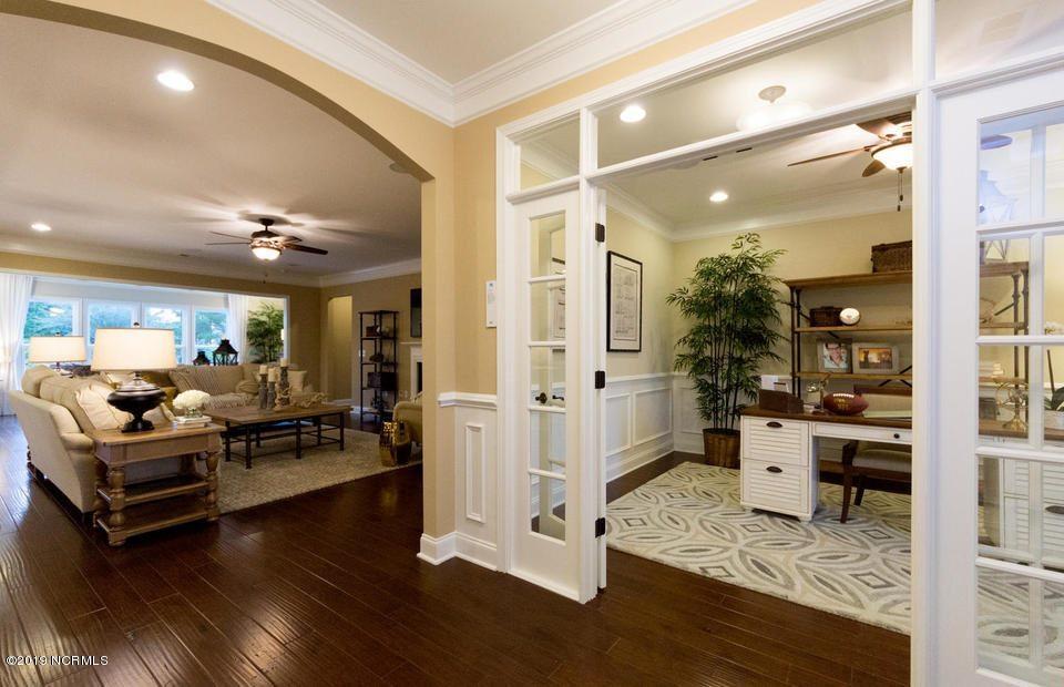 9173 Oldfield Road Calabash, NC 28467 - Photo 4 of 7 dunwoody foyer