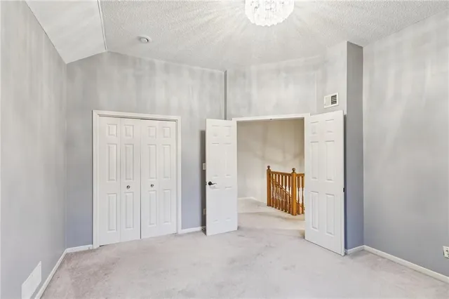 $410,000 | 6712 West 126th Court, Overland Park, KS 66209