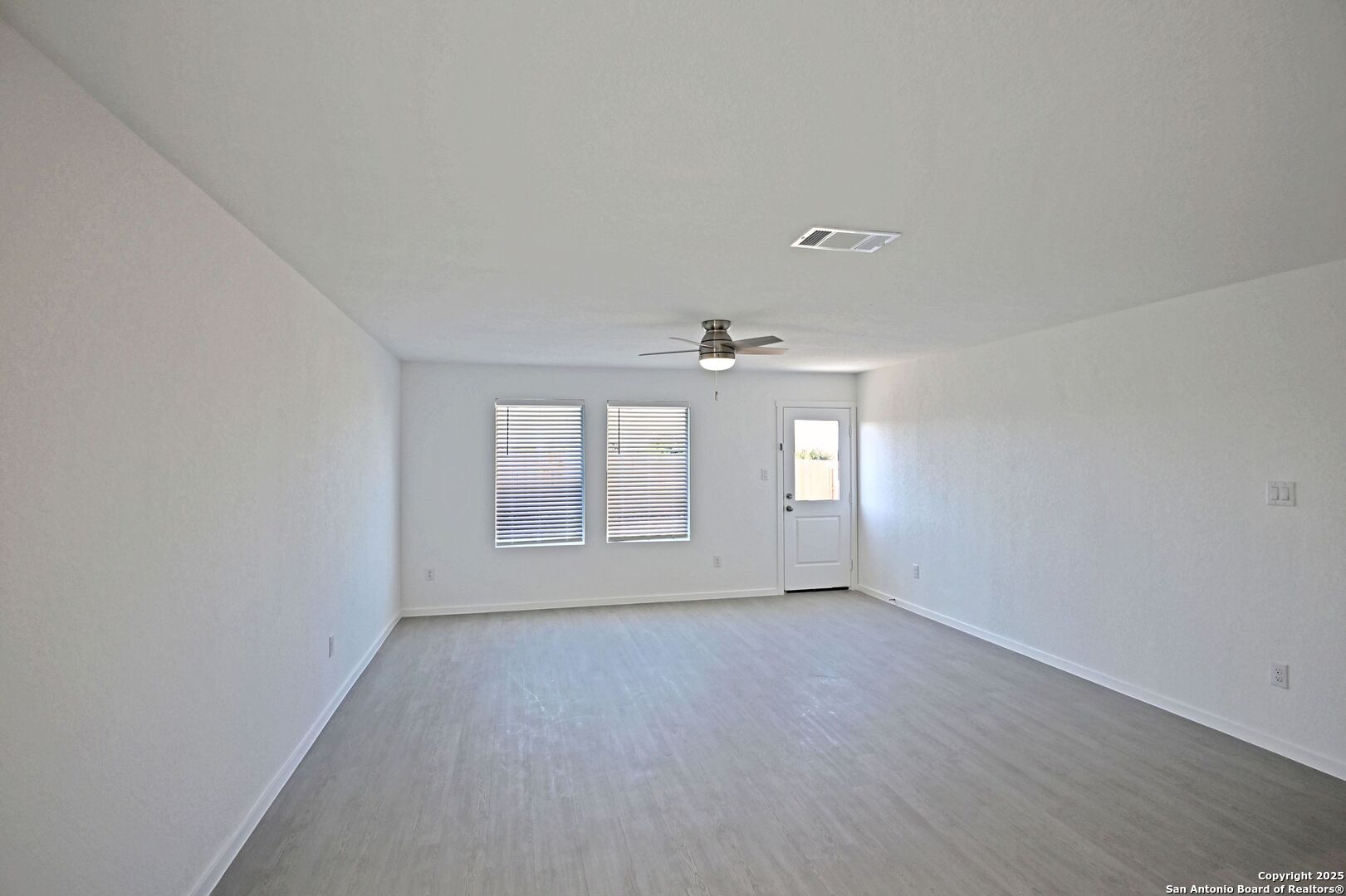 3837 Low Tide Seguin, TX 78155 - Photo 11 of 20 a view of an empty room with a window