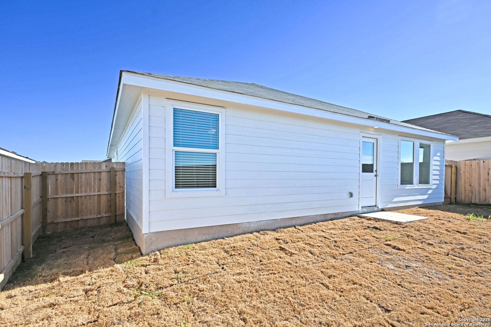 3837 Low Tide Seguin, TX 78155 - Photo 18 of 20 a backyard of a house